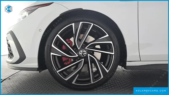 VOLKSWAGEN GOLF 2.0 GTI