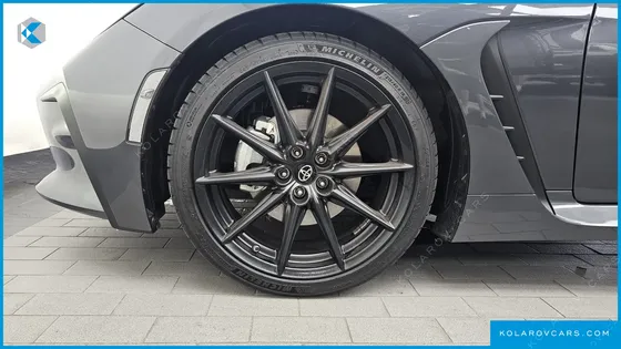 TOYOTA 86 2.4 PREMIUM