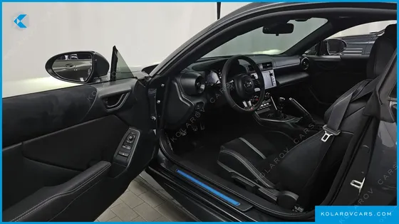 TOYOTA 86 2.4 PREMIUM