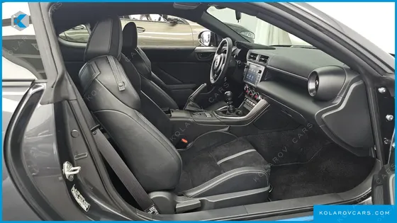 TOYOTA 86 2.4 PREMIUM