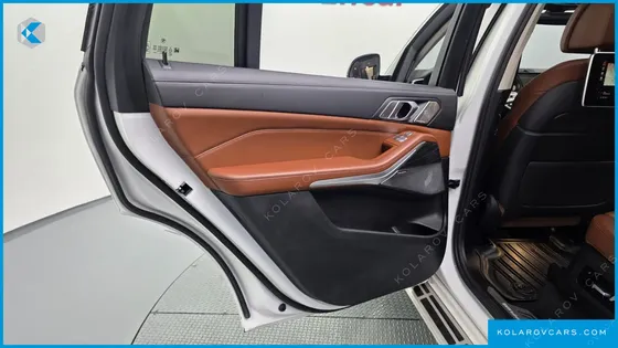 BMW X7 XDRIVE 40I DESIGN PURE EXCELLENCE 6-SEATER
