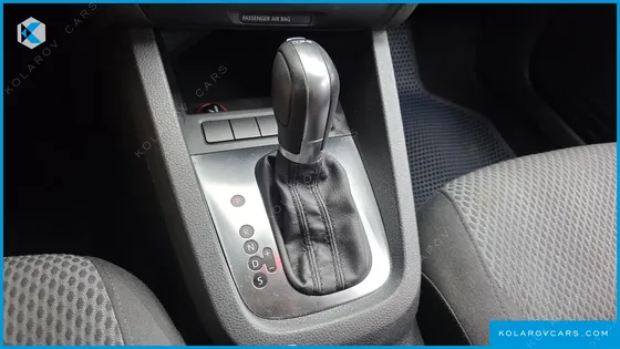 VOLKSWAGEN JETTA 1.6 TDI BLUE MOTION