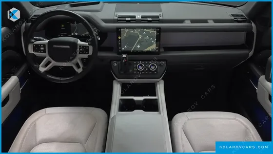 LAND ROVER DEFENDER 110 D300 X-DYNAMIC HSE