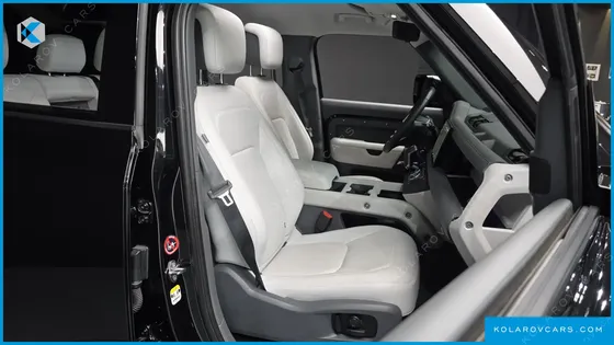 LAND ROVER DEFENDER 110 D300 X-DYNAMIC HSE