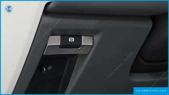 LAND ROVER DEFENDER 110 D300 X-DYNAMIC HSE
