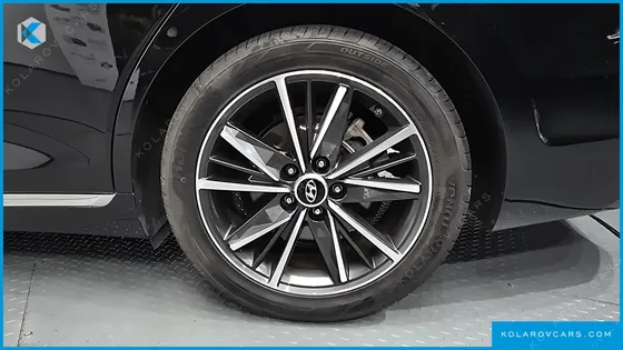 HYUNDAI GRANDEUR 2.5