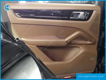 PORSCHE CAYENNE 3.0