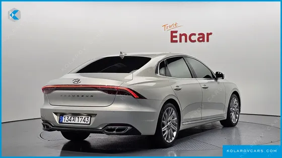 HYUNDAI GRANDEUR 3.3