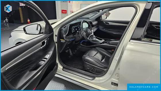 HYUNDAI GRANDEUR 3.3