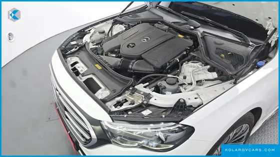 MERCEDES E-CLASS E300 4MATIC EXCLUSIVE