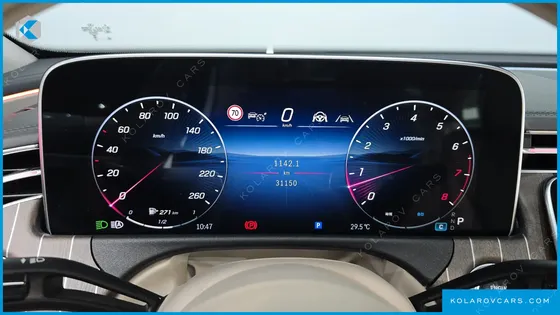MERCEDES E-CLASS E300 4MATIC EXCLUSIVE