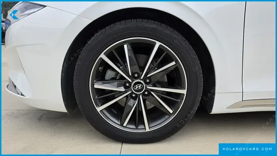 HYUNDAI GRANDEUR 2.5