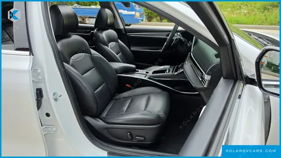 HYUNDAI GRANDEUR 2.5