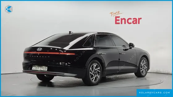 HYUNDAI GRANDEUR 2,5 GASOLINE 2WD