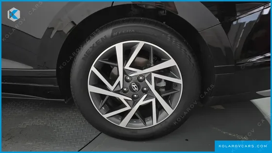 HYUNDAI GRANDEUR 2,5 GASOLINE 2WD