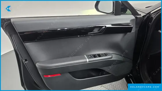 HYUNDAI GRANDEUR 2,5 GASOLINE 2WD