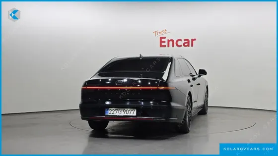 HYUNDAI GRANDEUR 2,5 GASOLINE 2WD