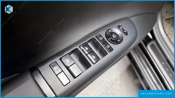 HYUNDAI GRANDEUR 2,5 GASOLINE 2WD