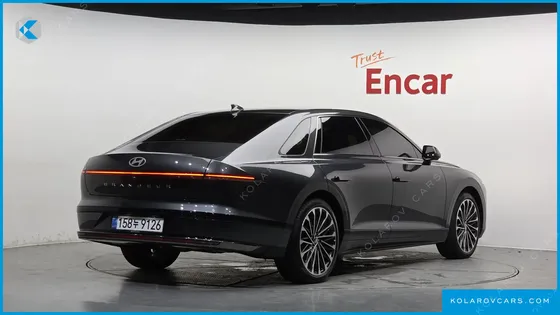 HYUNDAI GRANDEUR 2,5 GASOLINE 2WD