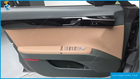 HYUNDAI GRANDEUR 2,5 GASOLINE 2WD