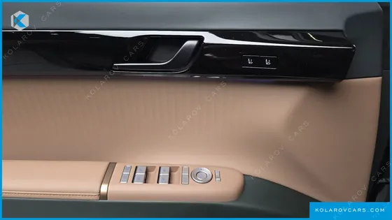 HYUNDAI GRANDEUR 2,5 GASOLINE 2WD
