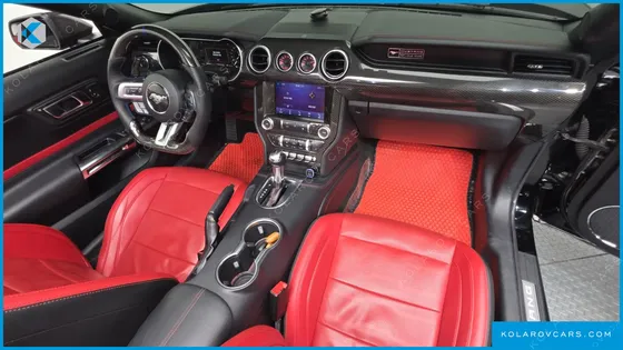 FORD MUSTANG GT CONVERTIBLE