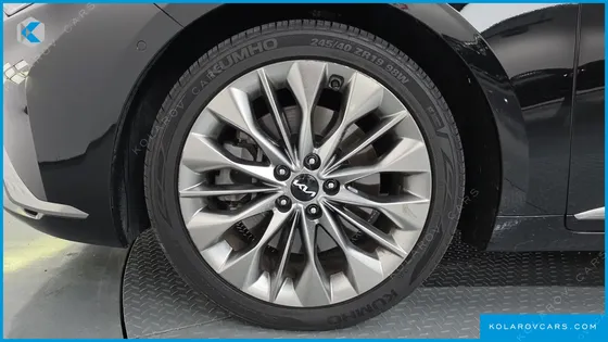 KIA K8 3.5 GASOLINE 4WD
