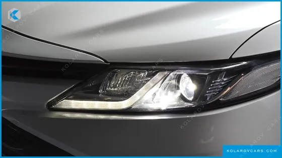 TOYOTA CAMRY 2.5 LE HYBRID