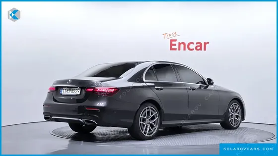 MERCEDES E-CLASS E220D 4MATIC AMG LINE