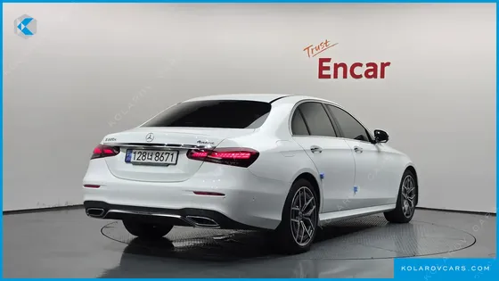 MERCEDES E-CLASS E220D 4MATIC AMG LINE