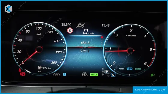 MERCEDES E-CLASS E220D 4MATIC AMG LINE