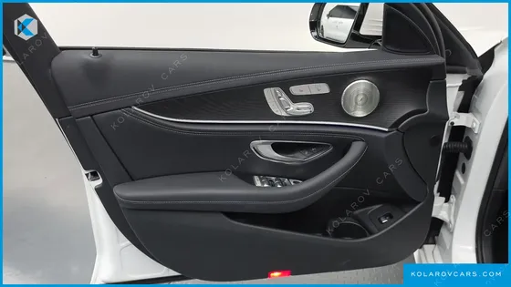 MERCEDES E-CLASS E220D 4MATIC AMG LINE