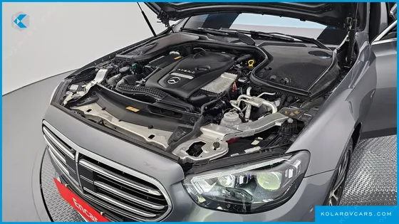MERCEDES E-CLASS E300E 4MATIC EXCLUSIVE