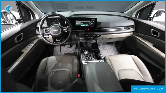 KIA CARNIVAL 7-SEATER NOBLESSE