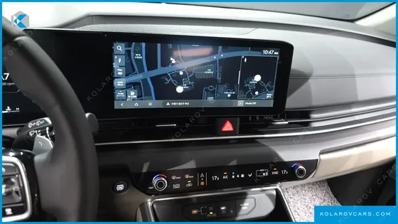 KIA CARNIVAL 7-SEATER NOBLESSE