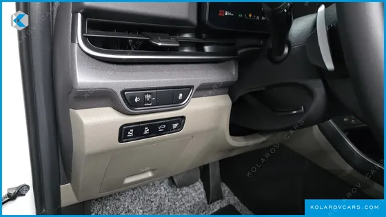 KIA CARNIVAL 7-SEATER NOBLESSE