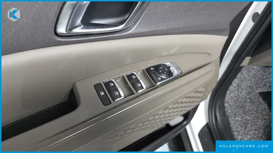 KIA CARNIVAL 7-SEATER NOBLESSE