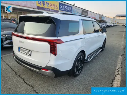 KIA CARNIVAL 9-SEATER NOBLESSE