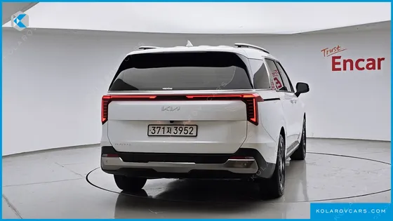 KIA CARNIVAL GASOLINE 9-SEATER NOBLESSE