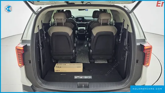 KIA CARNIVAL GASOLINE 9-SEATER NOBLESSE