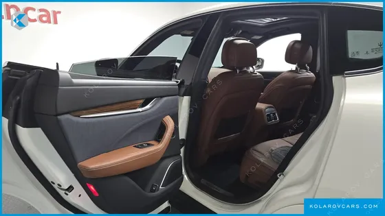 MASERATI LEVANTE 3.0 DIESEL AWD GRANLUSSO
