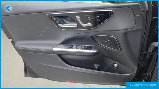 MERCEDES C-CLASS C300 4MATIC AVANTGARDE