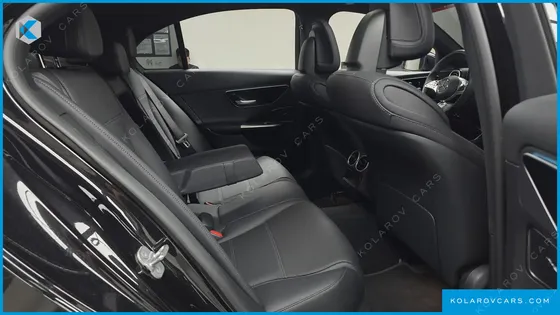MERCEDES C-CLASS C300 4MATIC AVANTGARDE