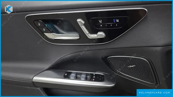 MERCEDES C-CLASS C300 4MATIC AVANTGARDE