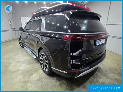 KIA CARNIVAL GASOLINE 9-SEATER HI-LIMOUSINE