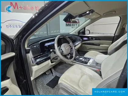 KIA CARNIVAL GASOLINE 9-SEATER HI-LIMOUSINE