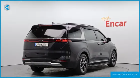 KIA CARNIVAL 9-SEATER NOBLESSE