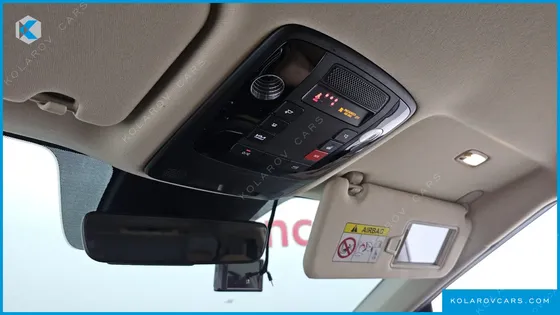 KIA CARNIVAL 9-SEATER NOBLESSE