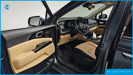 KIA CARNIVAL GASOLINE 9-SEATER SIGNATURE