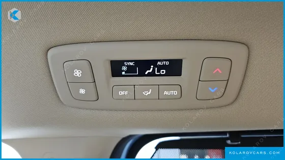 KIA CARNIVAL GASOLINE 9-SEATER SIGNATURE